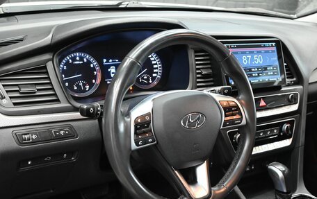 Hyundai Sonata VII, 2019 год, 2 400 000 рублей, 13 фотография