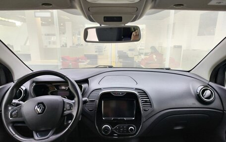 Renault Kaptur I рестайлинг, 2019 год, 1 820 000 рублей, 17 фотография