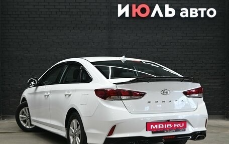 Hyundai Sonata VII, 2019 год, 2 400 000 рублей, 4 фотография