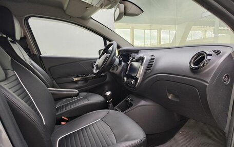 Renault Kaptur I рестайлинг, 2019 год, 1 820 000 рублей, 13 фотография
