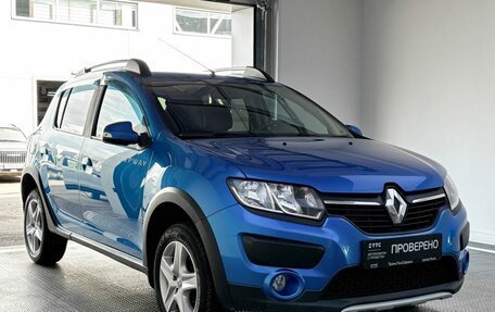 Renault Sandero II рестайлинг, 2018 год, 1 050 000 рублей, 3 фотография