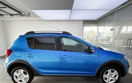 Renault Sandero II рестайлинг, 2018 год, 1 050 000 рублей, 5 фотография