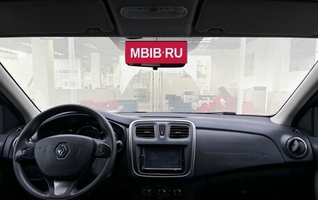 Renault Sandero II рестайлинг, 2018 год, 1 050 000 рублей, 17 фотография