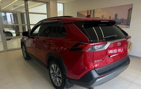 Toyota RAV4, 2021 год, 3 610 500 рублей, 6 фотография