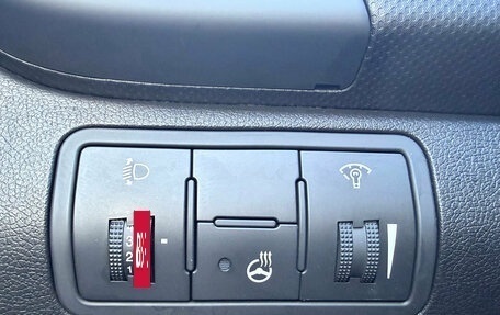 Hyundai Solaris II рестайлинг, 2015 год, 1 075 000 рублей, 14 фотография