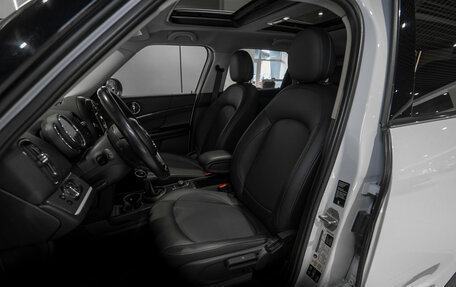 MINI Countryman II (F60), 2017 год, 1 900 000 рублей, 9 фотография
