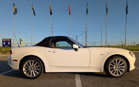 Fiat 124 Spider I, 2020 год, 3 200 000 рублей, 6 фотография