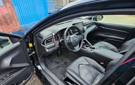 Toyota Camry, 2021 год, 3 300 000 рублей, 9 фотография