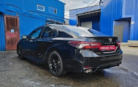 Toyota Camry, 2021 год, 3 300 000 рублей, 14 фотография