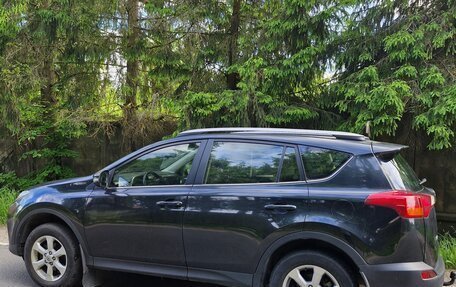 Toyota RAV4, 2015 год, 2 450 000 рублей, 2 фотография