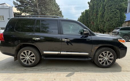 Toyota Land Cruiser 200, 2013 год, 3 750 000 рублей, 2 фотография