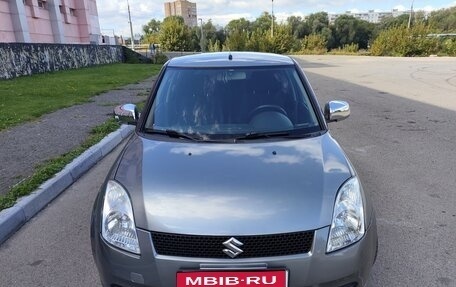 Suzuki Swift III, 2005 год, 450 000 рублей, 1 фотография