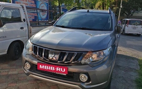 Mitsubishi L200 IV рестайлинг, 2017 год, 2 490 000 рублей, 1 фотография