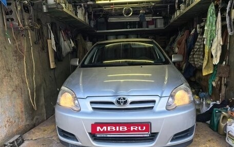 Toyota Corolla, 2006 год, 900 000 рублей, 11 фотография