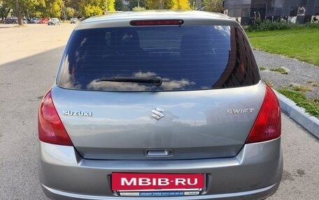 Suzuki Swift III, 2005 год, 450 000 рублей, 5 фотография