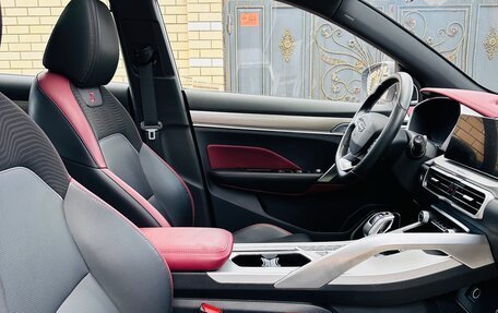 Geely Coolray I, 2022 год, 1 890 000 рублей, 8 фотография
