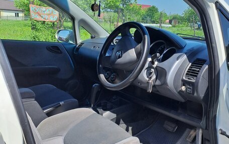 Honda Fit III, 2002 год, 470 000 рублей, 6 фотография