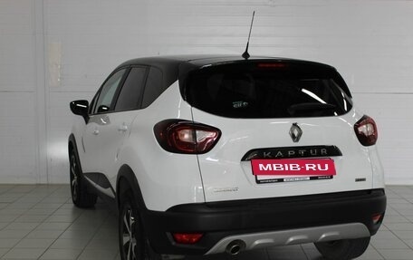Renault Kaptur I рестайлинг, 2018 год, 1 650 000 рублей, 10 фотография