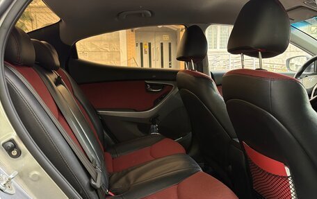 Hyundai Elantra V, 2012 год, 1 000 000 рублей, 8 фотография