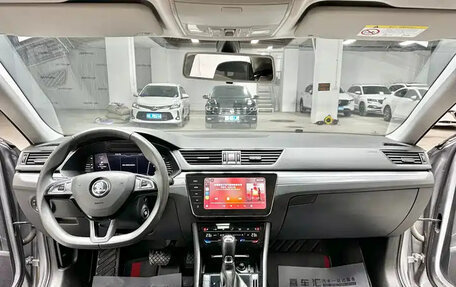 Skoda Superb III рестайлинг, 2022 год, 1 800 004 рублей, 11 фотография