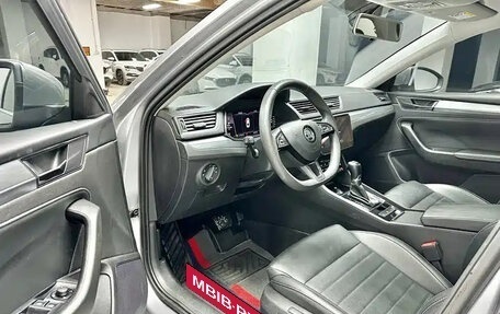 Skoda Superb III рестайлинг, 2022 год, 1 800 004 рублей, 8 фотография