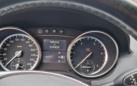Mercedes-Benz GL-Класс, 2012 год, 1 950 000 рублей, 17 фотография