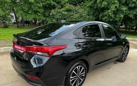 Hyundai Solaris II рестайлинг, 2018 год, 1 435 000 рублей, 3 фотография