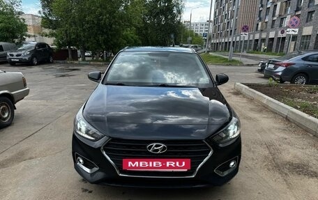 Hyundai Solaris II рестайлинг, 2018 год, 1 435 000 рублей, 2 фотография