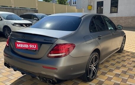 Mercedes-Benz E-Класс, 2017 год, 4 200 000 рублей, 15 фотография
