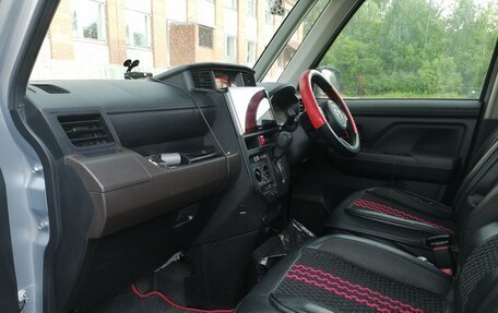 Toyota Roomy I, 2022 год, 1 380 000 рублей, 8 фотография