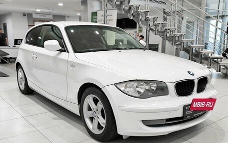 BMW 1 серия, 2011 год, 899 000 рублей, 7 фотография