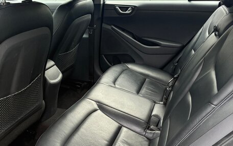 Hyundai IONIQ, 2017 год, 1 350 000 рублей, 11 фотография