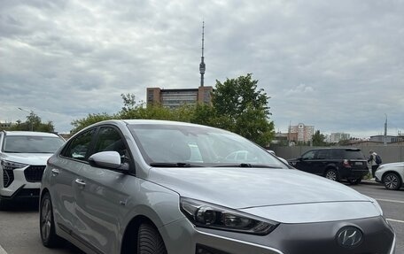 Hyundai IONIQ, 2017 год, 1 350 000 рублей, 6 фотография