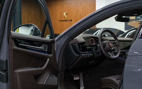 Porsche Panamera, 2025 год, 29 610 000 рублей, 12 фотография