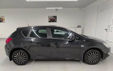 Opel Astra J, 2012 год, 810 000 рублей, 4 фотография