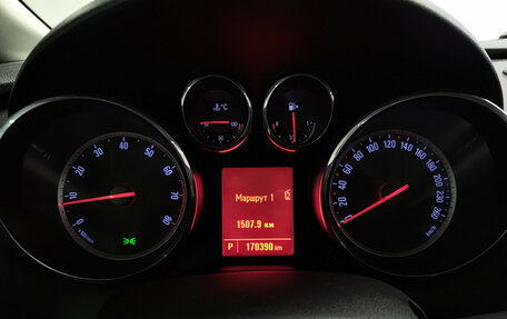 Opel Astra J, 2012 год, 810 000 рублей, 13 фотография