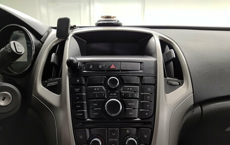 Opel Astra J, 2012 год, 810 000 рублей, 15 фотография