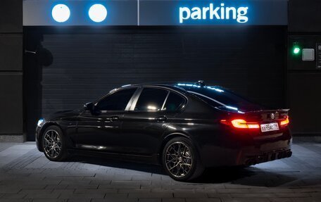 BMW 5 серия, 2019 год, 4 100 000 рублей, 2 фотография