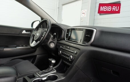 KIA Sportage IV рестайлинг, 2018 год, 2 040 000 рублей, 21 фотография