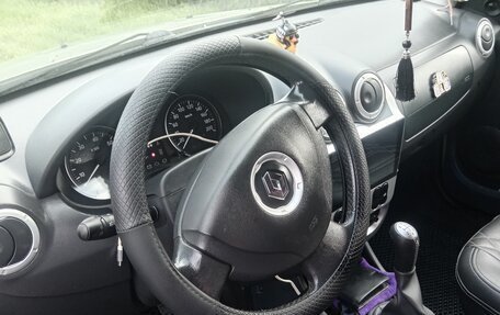 Renault Sandero I, 2013 год, 800 000 рублей, 10 фотография