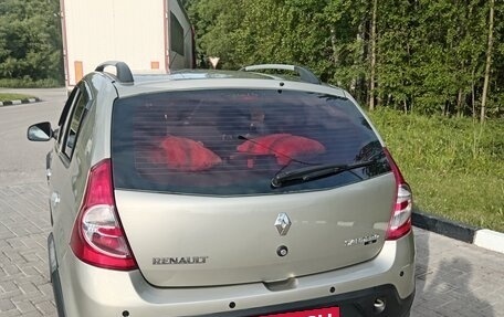 Renault Sandero I, 2013 год, 800 000 рублей, 3 фотография