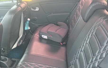 Renault Sandero I, 2013 год, 800 000 рублей, 12 фотография