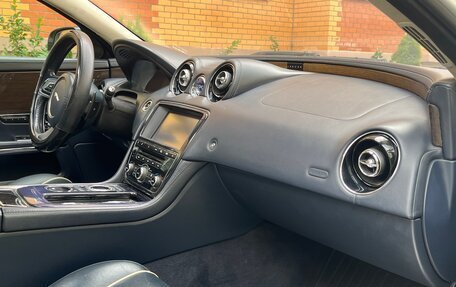 Jaguar XJ IV (X351), 2010 год, 1 250 000 рублей, 26 фотография