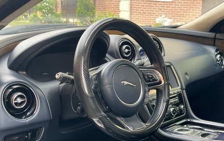 Jaguar XJ IV (X351), 2010 год, 1 250 000 рублей, 28 фотография