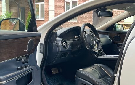 Jaguar XJ IV (X351), 2010 год, 1 250 000 рублей, 27 фотография