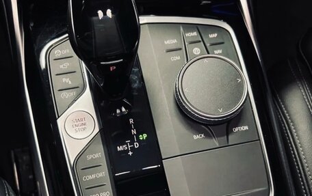 BMW 3 серия, 2019 год, 3 750 000 рублей, 16 фотография