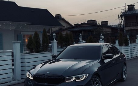 BMW 3 серия, 2019 год, 3 750 000 рублей, 26 фотография
