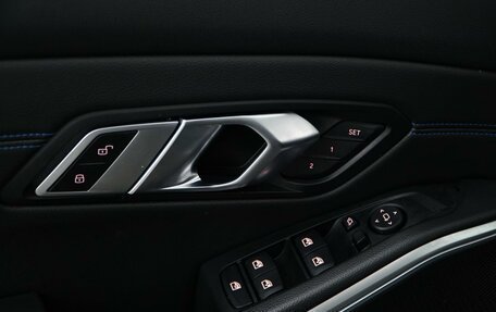 BMW 3 серия, 2019 год, 5 349 999 рублей, 20 фотография