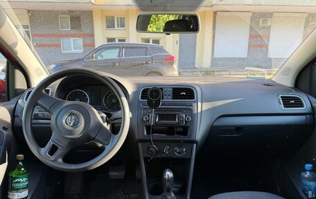Volkswagen Polo VI (EU Market), 2011 год, 900 000 рублей, 5 фотография