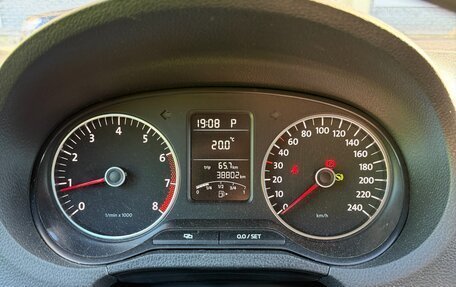 Volkswagen Polo VI (EU Market), 2011 год, 900 000 рублей, 8 фотография